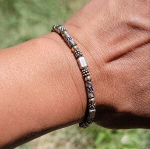 Amazing handmade 925 sterling silver dynamic design stretch bracelet